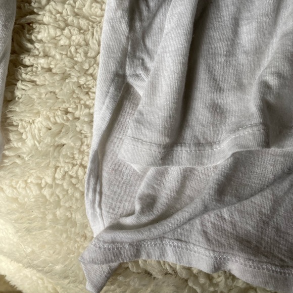 PAM & GELA - Authentic BRAND NEW White Top - Picture 5 of 6